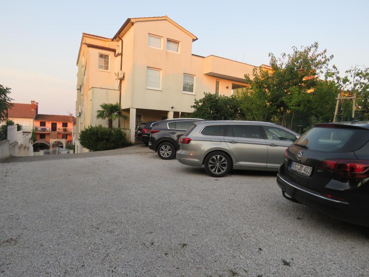 Apartments Villa Urbajs Vrsar Zewnętrze zdjęcie